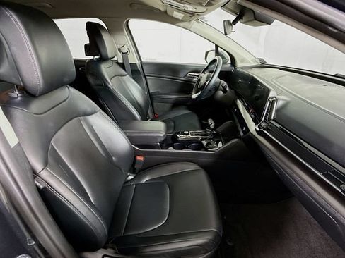 Used 2023 Kia Sportage EX FWD image 28