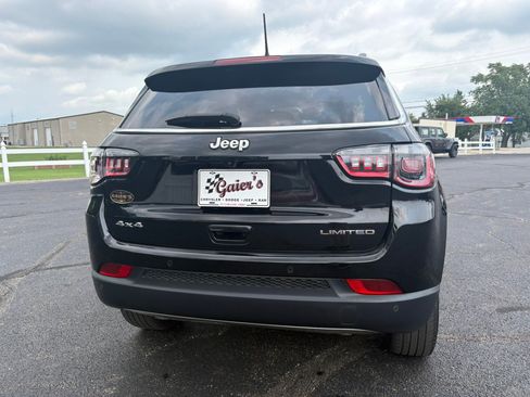Used 2024 Jeep Compass Limited AWD/4WD image 12