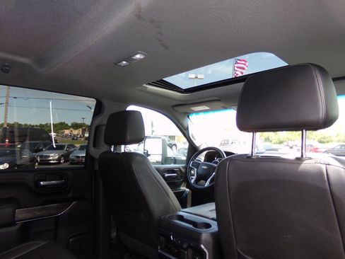 Used 2021 Chevrolet Silverado 3500 LTZ w/ LTZ Convenience Package AWD/4WD image 23