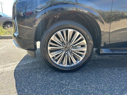 New 2026 INFINITI QX80 Luxe w/ Cargo Package AWD/4WD image 11