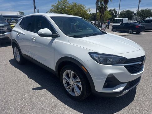 Used 2023 Buick Encore GX Preferred FWD image 3