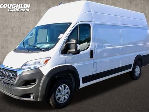 New 2024 RAM ProMaster 3500 w/ Quick Order Package 22G SLT image 5