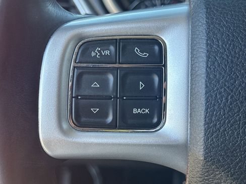 Used 2019 Dodge Journey GT image 25