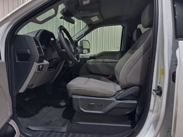 Used 2022 Ford F250 XLT w/ XLT Value Package AWD/4WD image 11