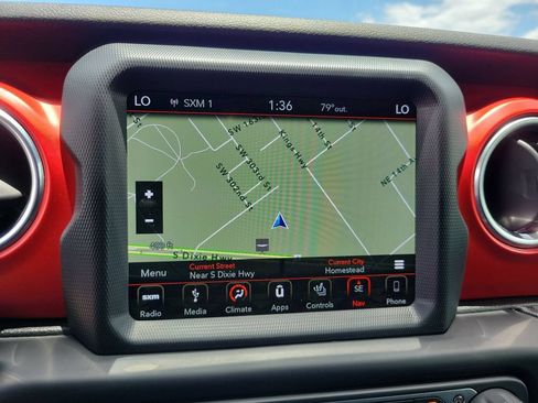 Used 2019 Jeep Wrangler Rubicon AWD/4WD image 26