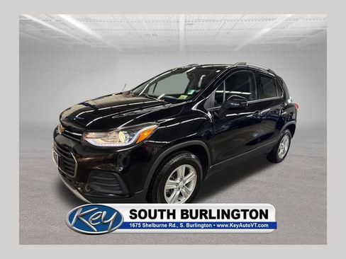 Used 2021 Chevrolet Trax LT AWD/4WD image 1