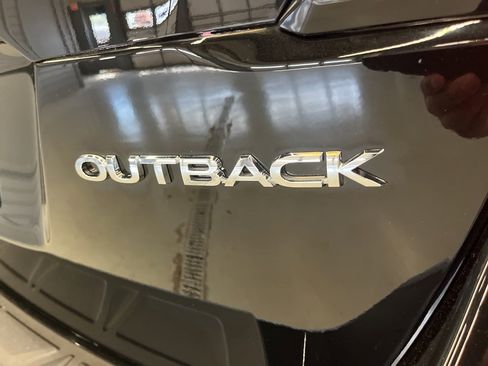Used 2025 Subaru Outback w/ Popular Package #1A image 32