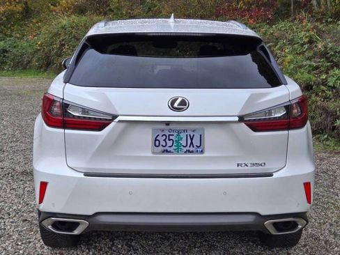 Used 2017 Lexus RX 350 Base AWD 4dr SUV w/ Premium Package image 7