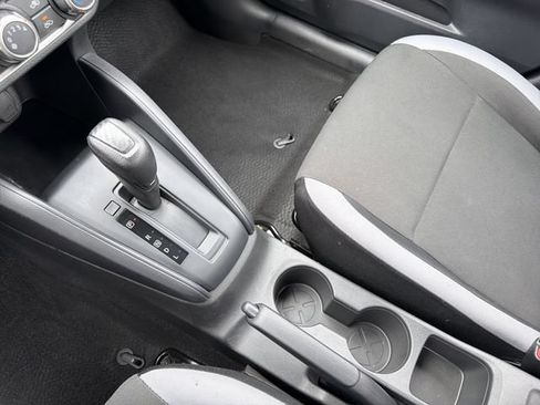 Used 2025 Nissan Versa S w/ Trunk Package FWD image 18
