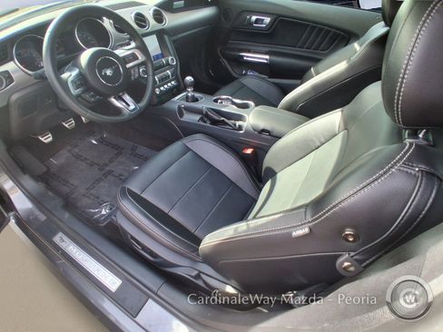 Used 2022 Ford Mustang GT Premium image 11