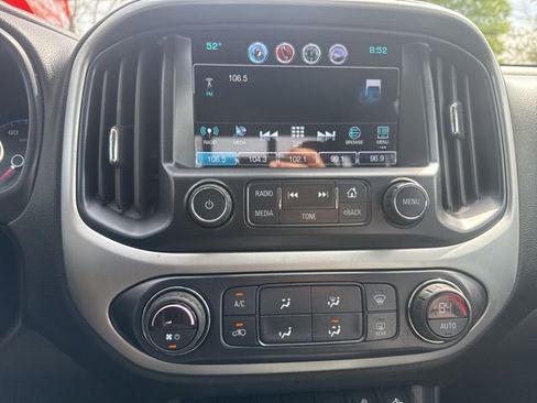 Used 2017 Chevrolet Colorado ZR2 image 33