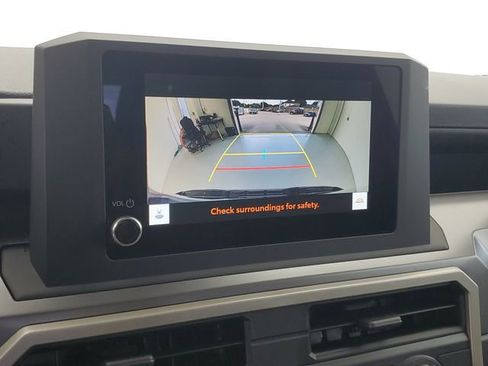 Used 2024 Toyota Tacoma SR5 RWD image 28