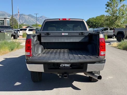 Used 2008 GMC Sierra 2500 SLE AWD/4WD image 12