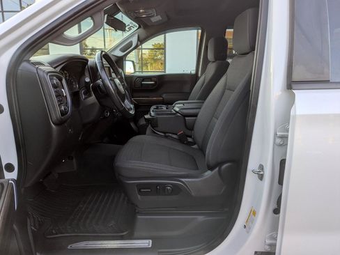 Used 2021 Chevrolet Silverado 1500 RST w/ Safety Package AWD/4WD image 12