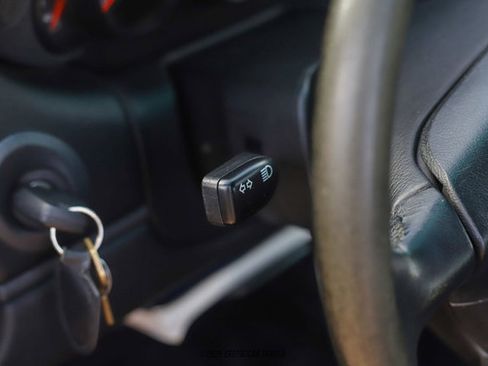 Used 1999 Porsche 911 Carrera image 34