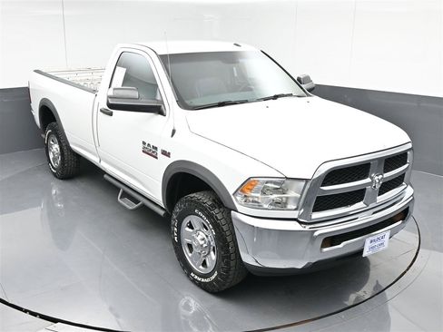 Used 2017 RAM 2500 Tradesman w/ Chrome Appearance Group AWD/4WD image 22