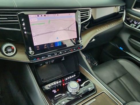 Used 2022 Jeep Grand Wagoneer Series II w/ Convenience Group III image 45