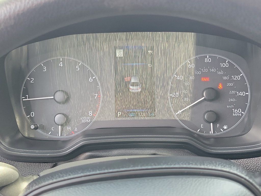 Used 2024 Toyota Corolla LE FWD image 3