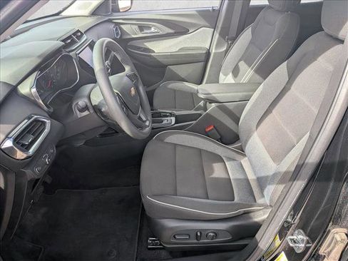Used 2022 Chevrolet TrailBlazer LT w/ Convenience Package image 15