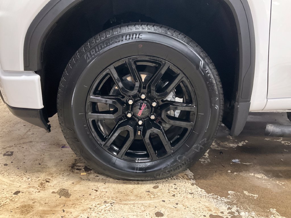 Used 2026 GMC Sierra 1500 Elevation AWD/4WD image 11