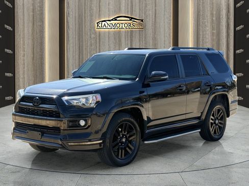 Used 2019 Toyota 4Runner Limited image 3