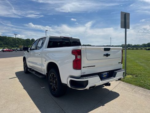 Used 2023 Chevrolet Silverado 1500 RST w/ True North Edition Plus AWD/4WD image 9