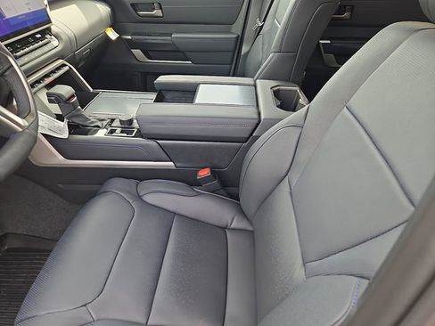 New 2026 Toyota Tundra Platinum AWD/4WD image 16