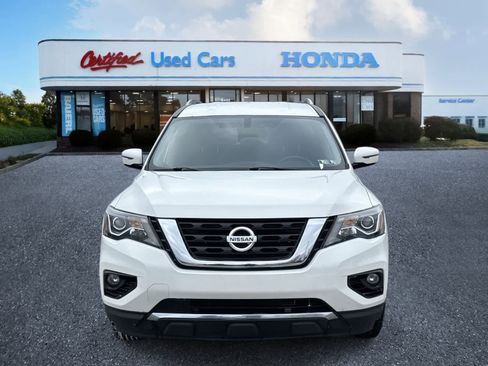 Used 2017 Nissan Pathfinder SV image 8