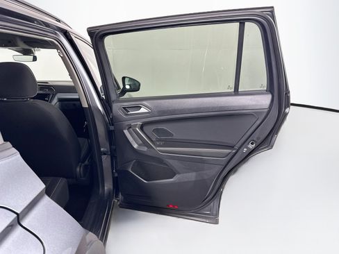 Used 2024 Volkswagen Tiguan S FWD image 28