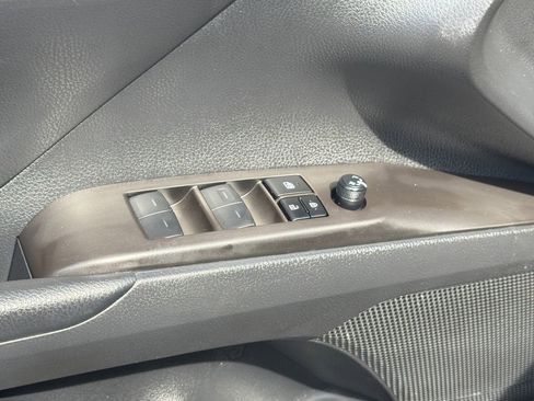 Used 2024 Toyota Camry SE w/ Convenience Package FWD image 13
