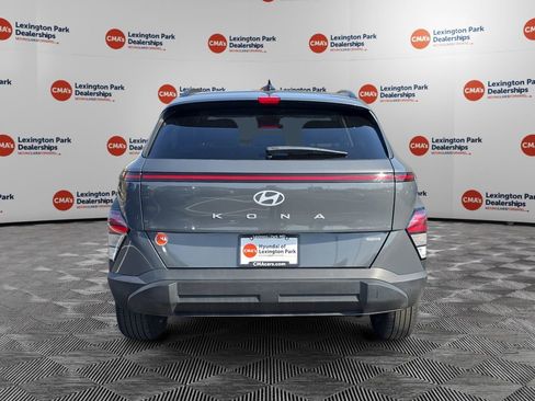 Certified 2025 Hyundai Kona SEL image 6
