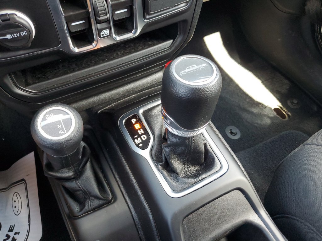 Certified 2023 Jeep Gladiator Sport AWD/4WD image 28