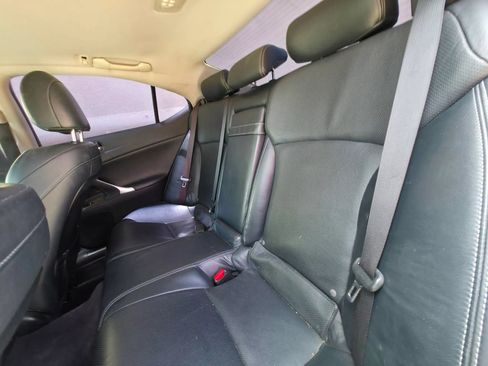 Used 2010 Lexus IS 250 RWD image 11