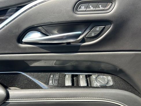 Used 2023 Cadillac Escalade V AWD/4WD image 64