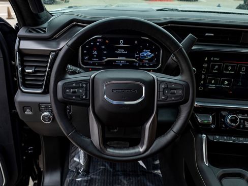 Used 2024 GMC Sierra 2500 Denali Ultimate image 19