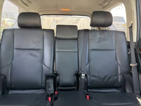 Used 2017 Lexus GX 460 image 17