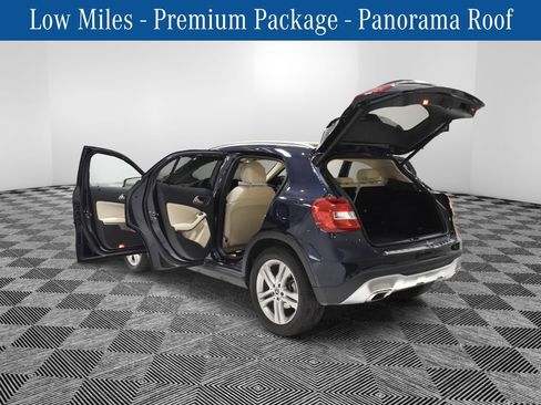 Used 2019 Mercedes-Benz GLA 250 4MATIC image 10