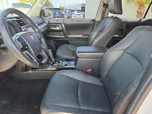 Used 2016 Toyota 4Runner Trail Premium AWD/4WD image 14