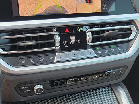 Used 2023 BMW M440i Convertible w/ Premium Package RWD image 24