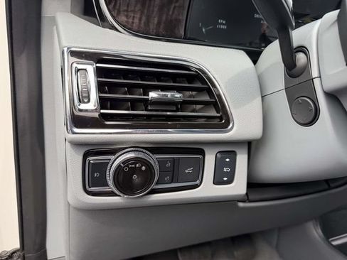 Used 2018 Lincoln Navigator Reserve w/ Technology Package AWD/4WD image 20