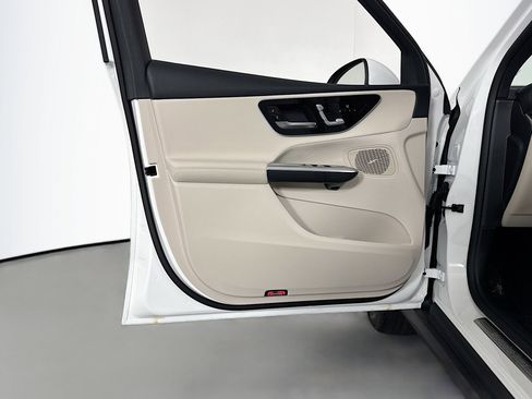 New 2026 Mercedes-Benz GLC 300 image 20