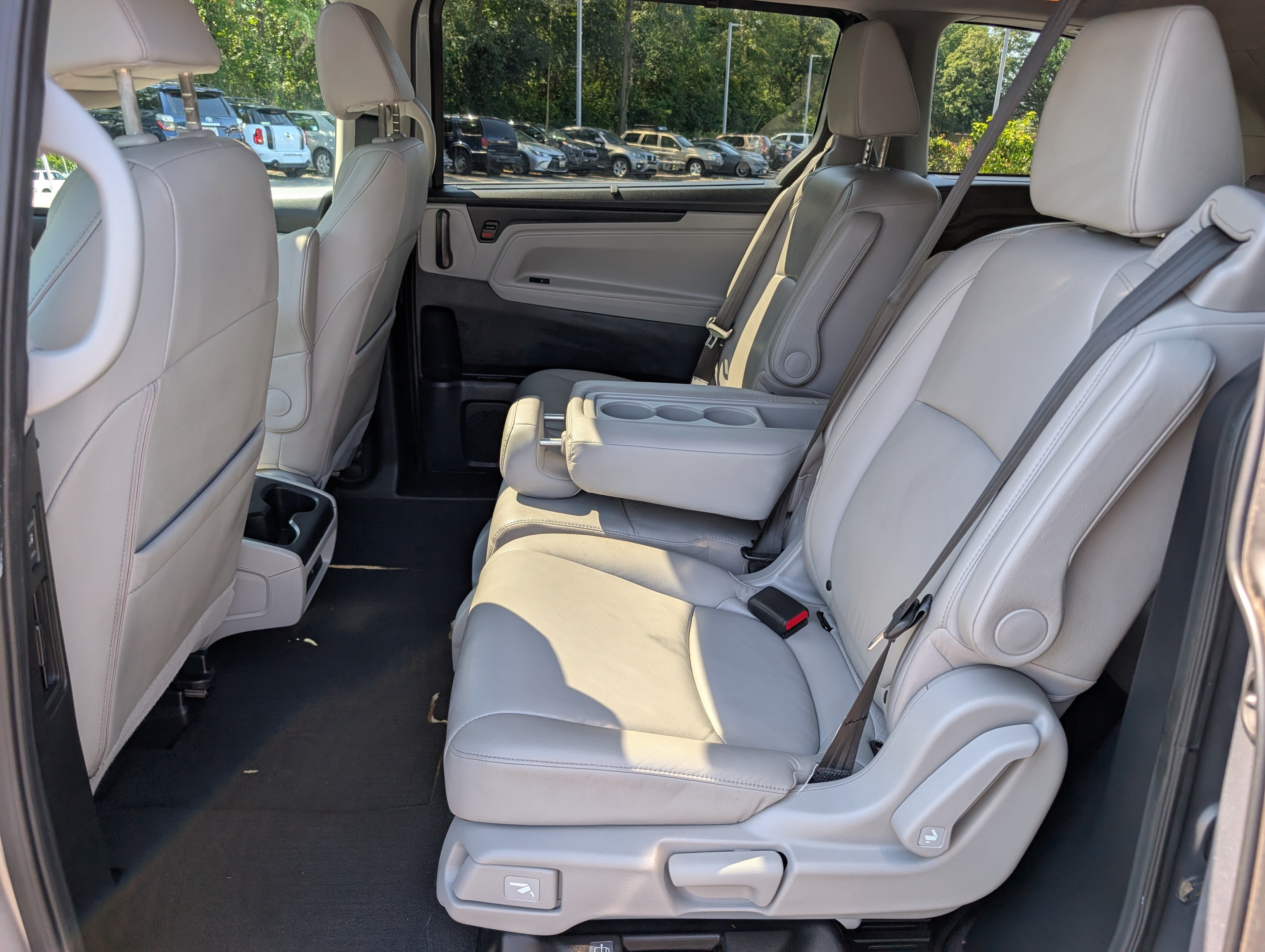Used 2020 Honda Odyssey EX-L image 17