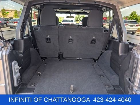 Used 2021 Jeep Wrangler Unlimited Sahara AWD/4WD image 20