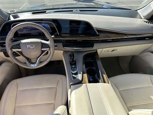 Used 2022 Cadillac Escalade Sport Platinum image 14