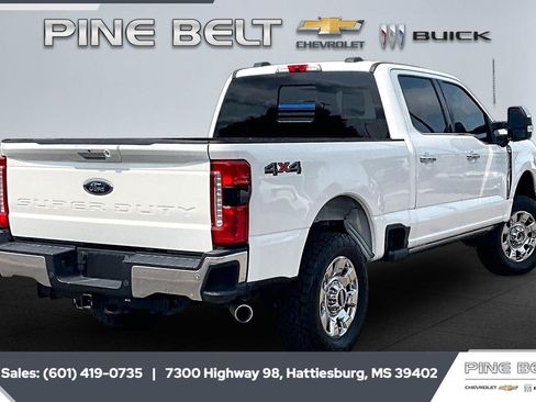 Used 2023 Ford F250 Lariat w/ Lariat Ultimate Package AWD/4WD image 12