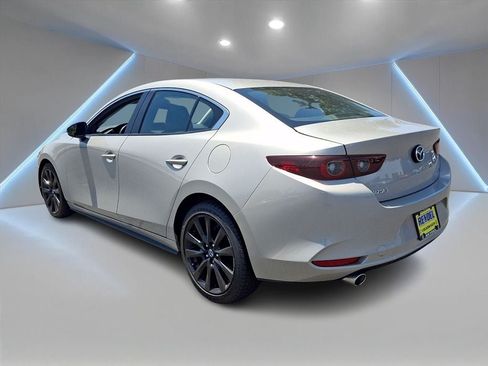 Used 2024 MAZDA MAZDA3 s FWD image 6