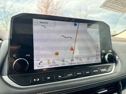 Used 2023 Nissan Rogue SL w/ SL Premium Package image 15