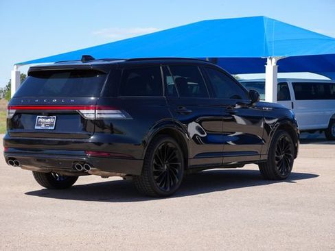 Used 2025 Lincoln Aviator Reserve w/ Jet Appearance Package AWD/4WD image 3