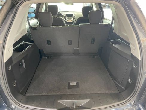 Used 2017 GMC Terrain SLE image 14