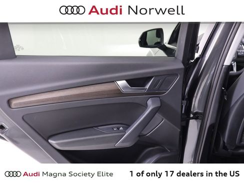 Used 2023 Audi Q5 2.0T Premium w/ Convenience Package AWD/4WD image 21